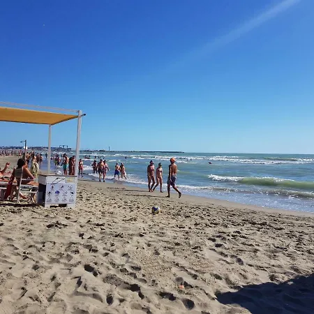 Διαμέρισμα Rodeo Drive