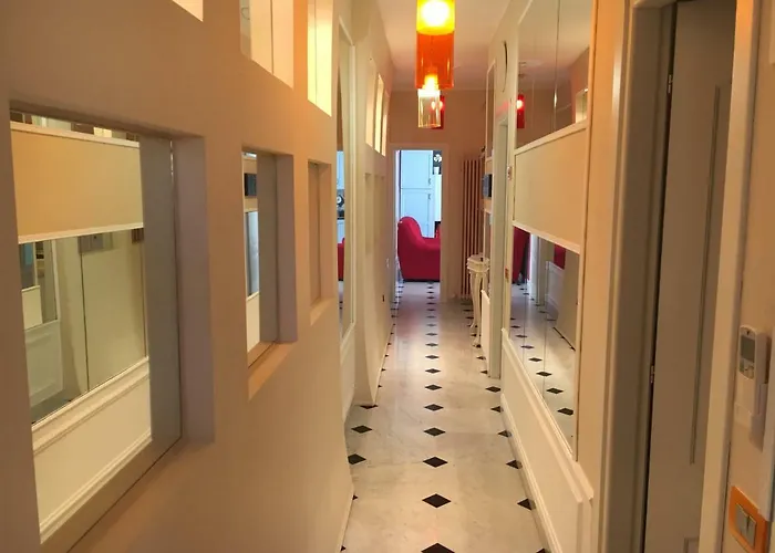 Rodeo Drive Апартаменти В'яреджо