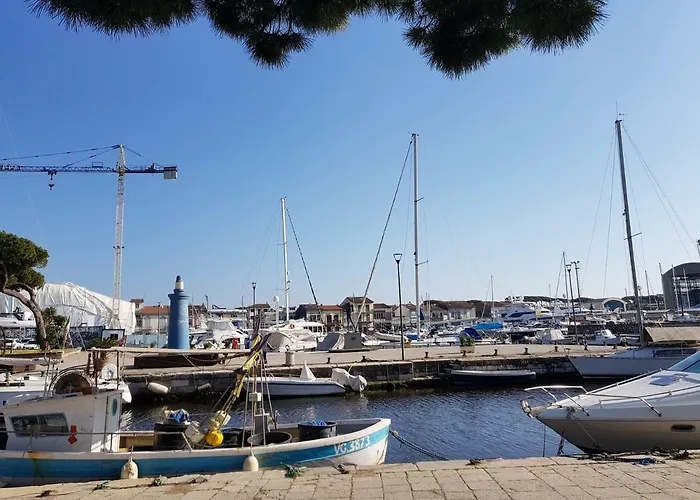 Апартаменти Rodeo Drive